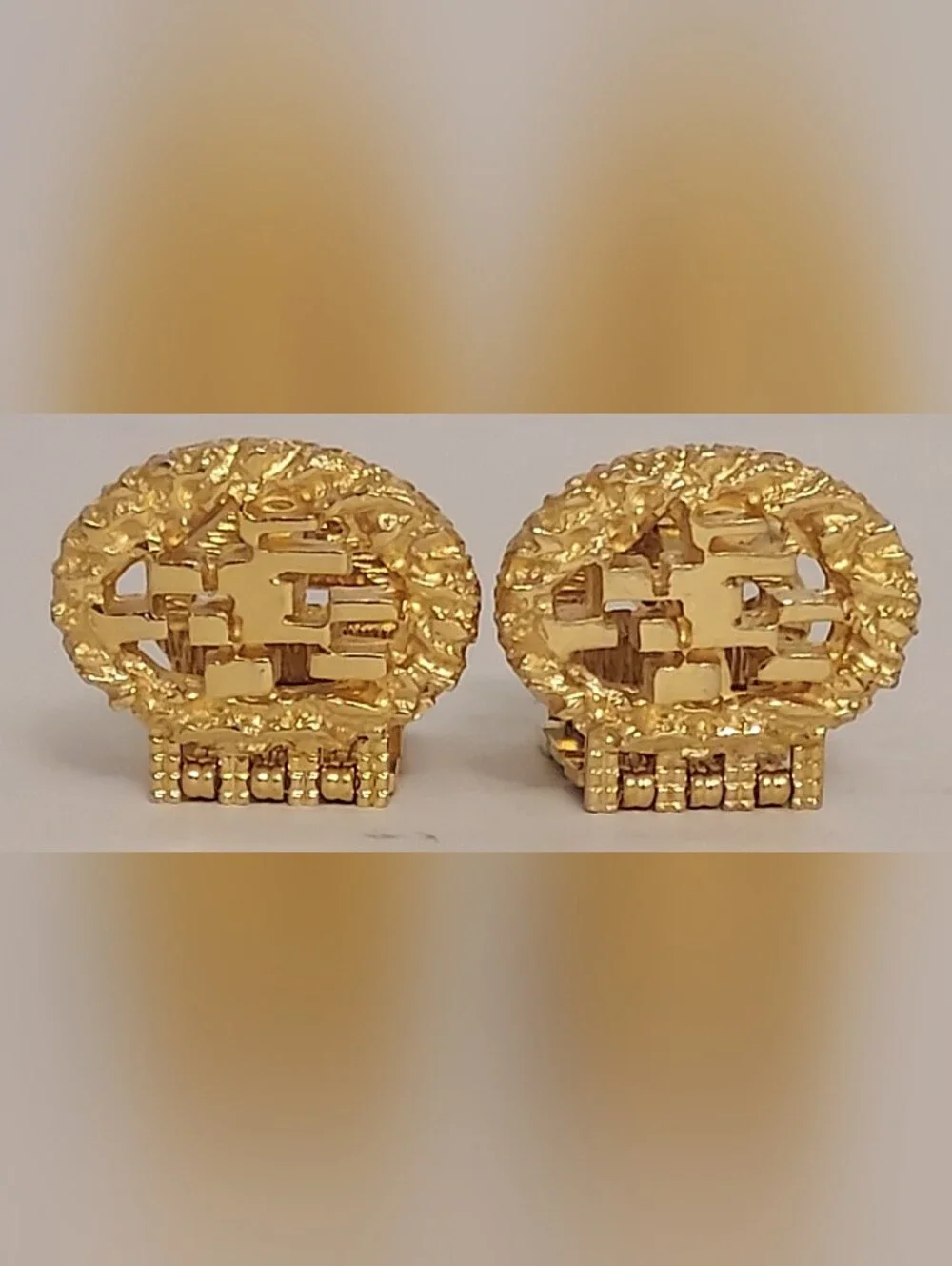 Vintage Signed Senator Gold-Plated Brutalist Nugget Mesh Wrap-Around Cufflinks